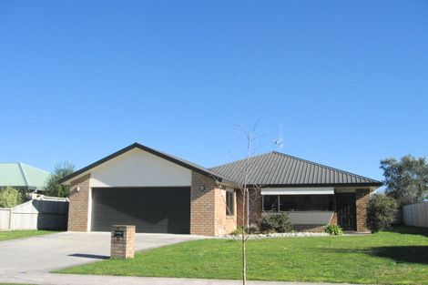 Photo of property in 13 Lavenham Place, Rototuna North, Hamilton, 3210