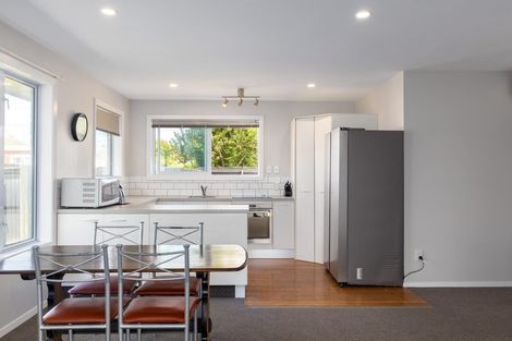 Photo of property in 29 Horton Place, Avondale, Christchurch, 8061