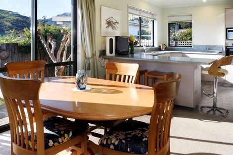 Photo of property in 5 Orpington Place, Stoke, Nelson, 7011