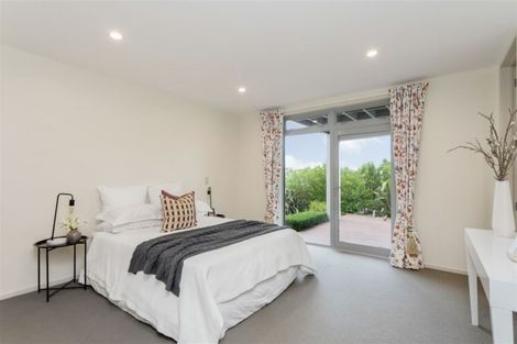 Photo of property in 2 Ti Kouka Eco Lane, Redcliffs, Christchurch, 8081