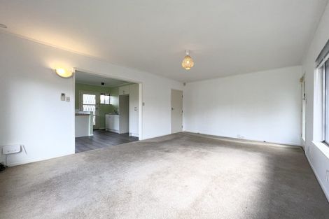Photo of property in 2/3 Pinedale Place, Henderson, Auckland, 0610