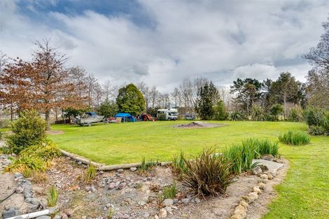 Photo of property in 24 Pourerere Road, Waipawa, 4271