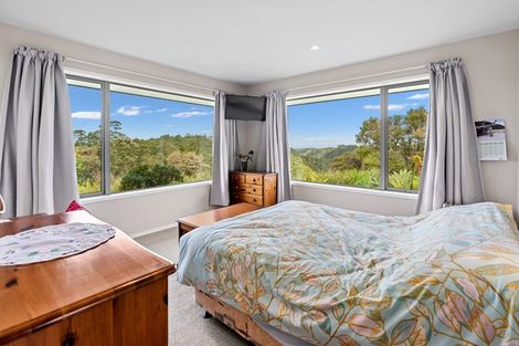 Photo of property in 14 Ngapuke Lane, Parua Bay, Onerahi, 0192