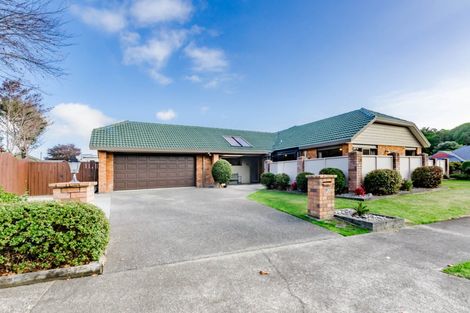 Photo of property in 31 Awanui Drive, Waikanae, 5036