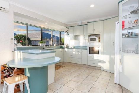 Photo of property in 1 Kochia Avenue, Pyes Pa, Tauranga, 3112