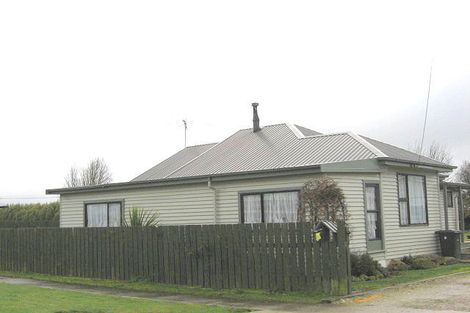 Photo of property in 37 Turner Street, Edendale, 9825