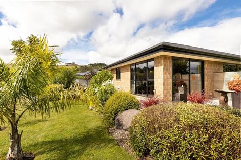 Photo of property in 2 Grigg Drive, Witherlea, Blenheim, 7201