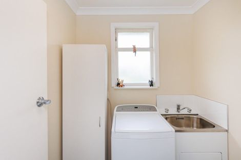 Photo of property in 10 Coronation Street, Feilding, 4702