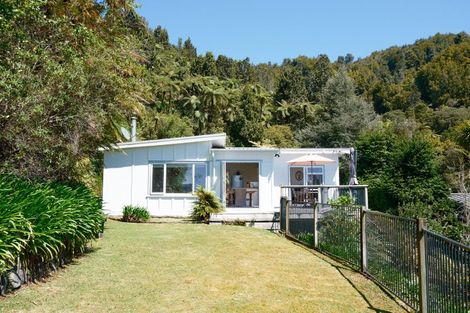Photo of property in 229 State Highway 30, Lake Rotoma, Rotorua, 3074