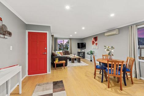 Photo of property in 6 Patrice Place, Massey, Auckland, 0614