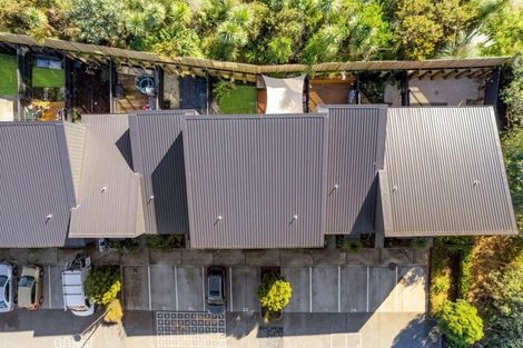 Photo of property in 12 Rara Lane, Manukau, Auckland, 2104