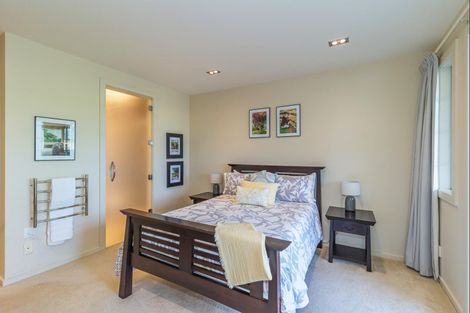 Photo of property in 15 Tarahunga Road, Levin, 5571