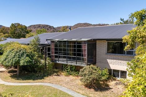 Photo of property in 9 Dunorling Street, Alexandra, 9320