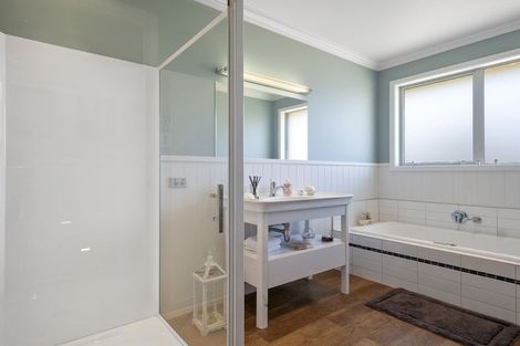 Photo of property in 15 Mcallister Lane, Mosgiel, 9024