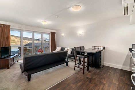 Photo of property in Breakfree Alpine Village, 7/643 Frankton Road, Queenstown, 9300