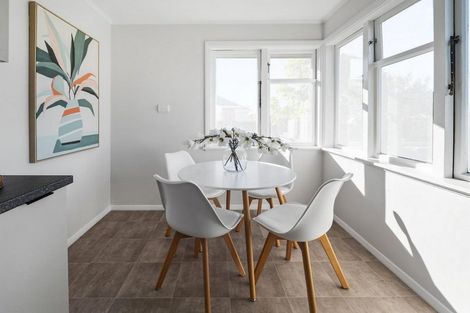 Photo of property in 102 Carisbrooke Street, Aranui, Christchurch, 8061