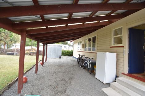 Photo of property in 8 Black Peak Road, Omarama, 9412