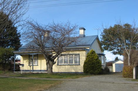 Photo of property in 23 Grange Street, Winton, 9720