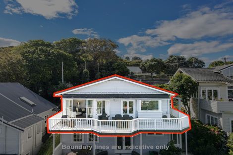 Photo of property in 2/15a Kerr Street, Devonport, Auckland, 0624