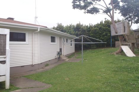 Photo of property in 37 Meilland Place, Glen Eden, Auckland, 0602