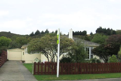 Photo of property in 50 Hillside Drive, Maoribank, Upper Hutt, 5018