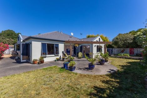 Photo of property in 95 Weggery Drive, Waikanae Beach, Waikanae, 5036