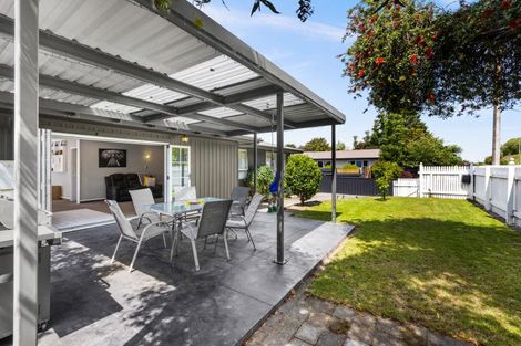 Photo of property in 69 Puketapu Road, Taradale, Napier, 4112