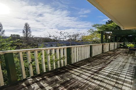 Photo of property in 78 Cheriton Road, Mellons Bay, Auckland, 2014