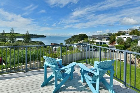 Photo of property in 16 Double Bay Place, Army Bay, Whangaparaoa, 0930