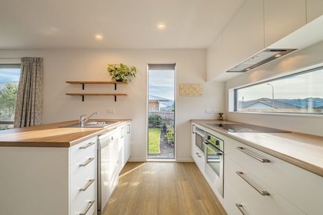 Photo of property in 54 Grandvista Drive, Green Island, Dunedin, 9018