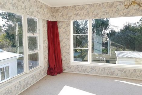 Photo of property in 6 Bloomfield Place, Epsom, Auckland, 1023