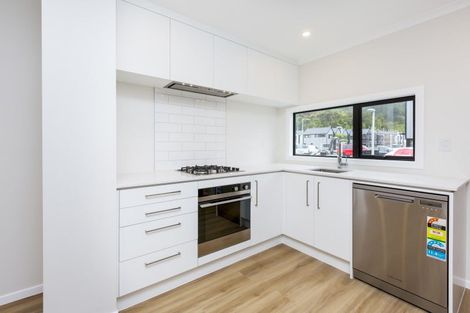 Photo of property in 4 Raeble Walkington Lane, Wallaceville, Upper Hutt, 5018