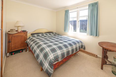 Photo of property in 84 Matai Street, Castlecliff, Whanganui, 4501