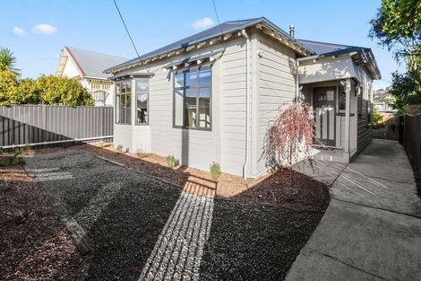 Photo of property in 8 Alma Street, Saint Kilda, Dunedin, 9012