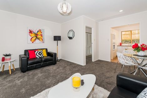 Photo of property in 1/14 Hollyhock Place, Browns Bay, Auckland, 0630