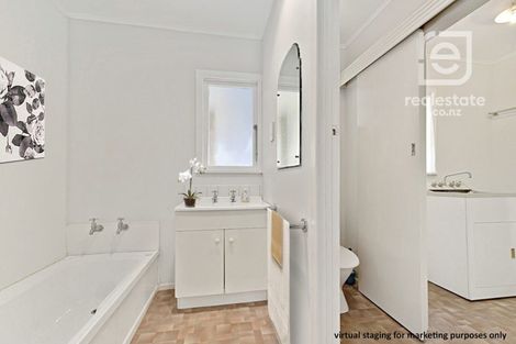 Photo of property in 45b Youngs Road, Papakura, 2110