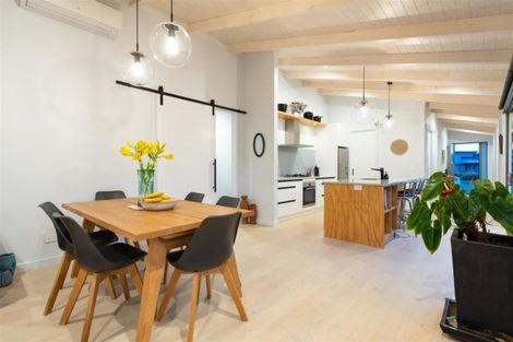 Photo of property in 17 Awatira Drive, Papamoa Beach, Papamoa, 3118