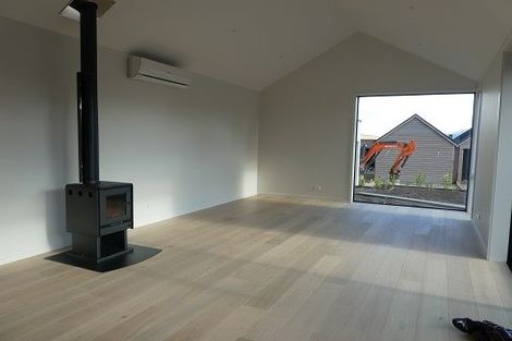 Photo of property in 5 Kokako Lane, Jacks Point, Queenstown, 9371