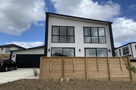 Photo of property in 12 Te Aramanu Crescent, Papakura, 2110