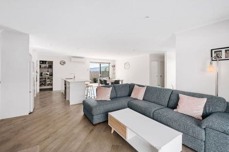 Photo of property in 34 Charlotte Drive, Omokoroa, 3114