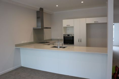 Photo of property in 94 Hobsonville Point Road, Hobsonville, Auckland, 0616