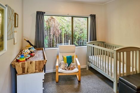 Photo of property in 2 Waimarino Road, Pukerua Bay, 5026