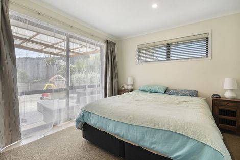 Photo of property in 25 Hamon Place, Pukehangi, Rotorua, 3015