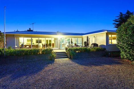Photo of property in 29 Hona Street, Waikanae Beach, Waikanae, 5036
