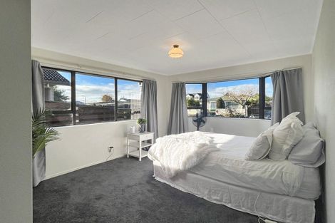 Photo of property in 55 Raglan Avenue, Cloverlea, Palmerston North, 4412