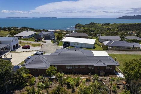 Photo of property in 31 Eagles Way, Cable Bay, 0420