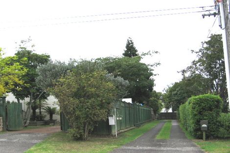 Photo of property in 73 Hillcrest Avenue, Hillcrest, Auckland, 0627