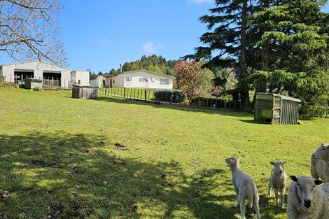 Photo of property in 2386 Tarata Road, Tarata, Inglewood, 4387