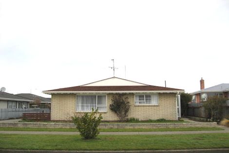 Photo of property in 65 Martin Street, Strathern, Invercargill, 9812