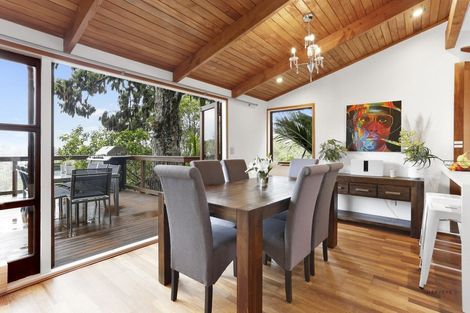 Photo of property in 18 Tainui Road, Titirangi, Auckland, 0604